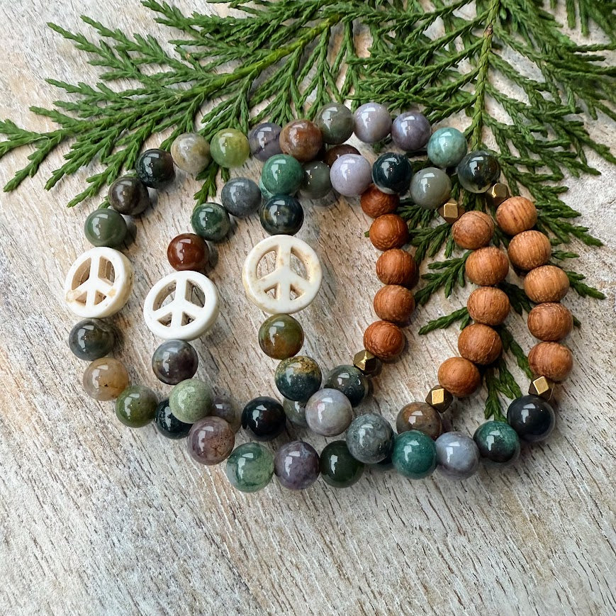 Holiday Peace | Natural Indian Agate & Bayong Wood Diffuser Bracelet