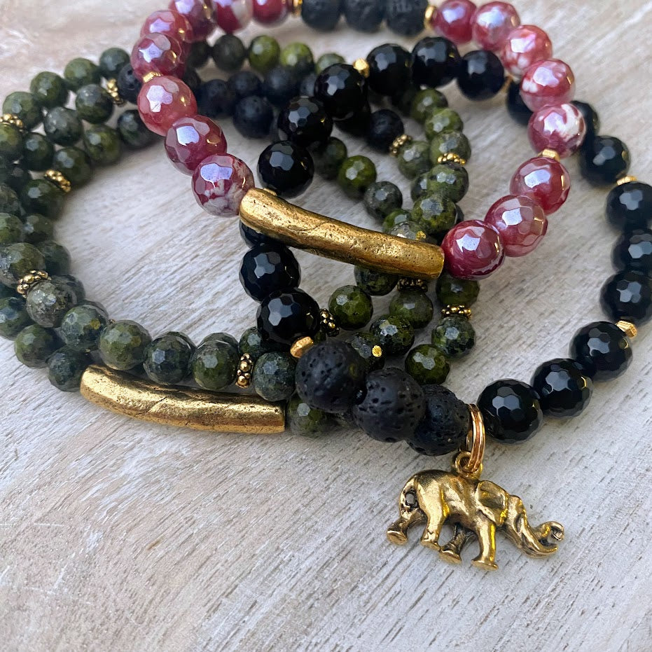 Gold Elephant | Onyx & Lava Bead Diffuser Bracelet